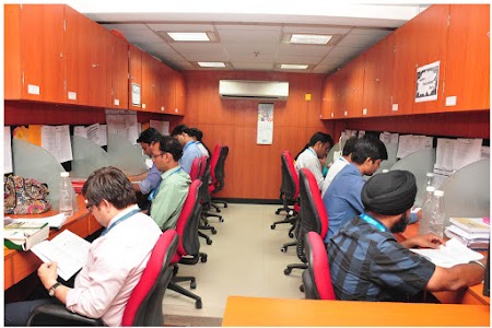 Aakash Institute Bilaspur | IIT-JEE, NEET-Medical & Foundation Coaching Classes