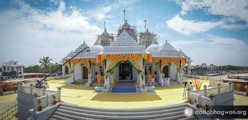 Trimandir, Jamnagar