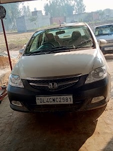 Daya Chand car mechanic khanpur blondshar