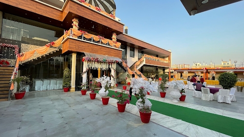 Richa Solitaire