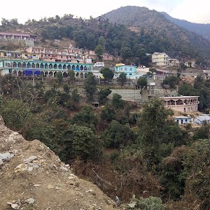 Narendra Singh Home Stay