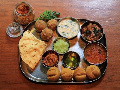 Rajasthani dal bati
