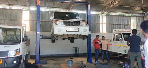 Mahindra Service Center
