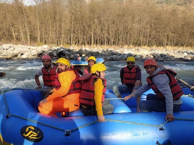 Babeli Adventures,river rafting ,paragliding
