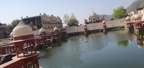 अक्षय भवन