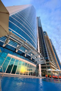 TAMANI Marina Hotel and Hotel Apartments