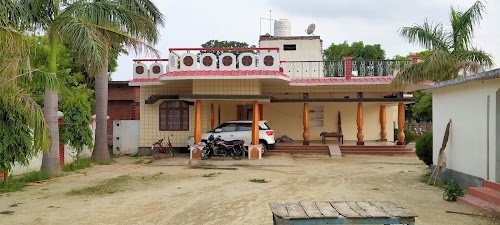 Tasty Point Restaurant & Sweet Carner