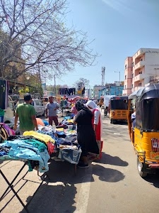 Jumeraat Bazaar, Chudi Bazaar
