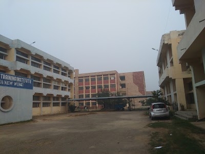 Rajiv Gandhi Govt. Polytechnic