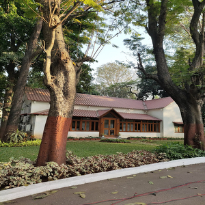 Raymond Guest House