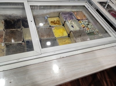 Habitz Ice Cream Parlor