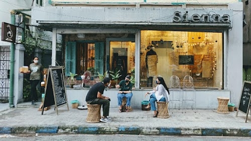 Sienna Store & Cafe