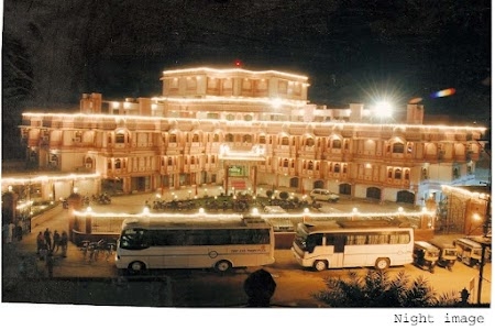 Hotel Raj Vilas Palace