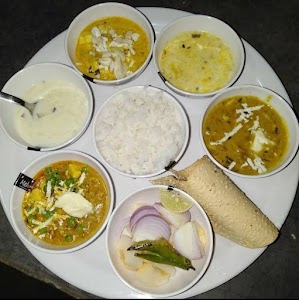 Hotel Pitara Family Restaurant