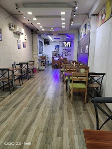 Kim's Korean Cafe & Restaurant
