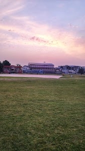 Indira Gandhi stadium, Una
