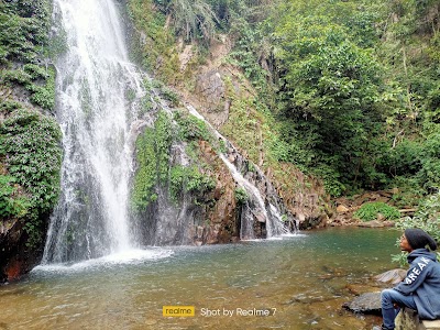 Kangthi Langso Waterfall
