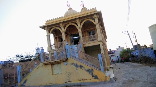 BAPS SWAMINARAYAN TEMPLE