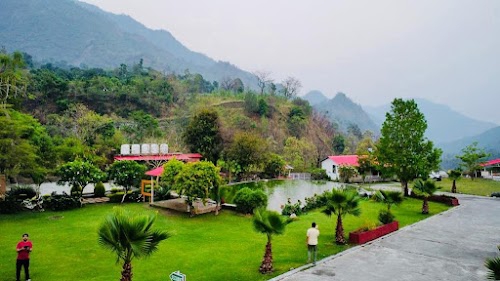 Balaut Club - Resort, Suryajala
