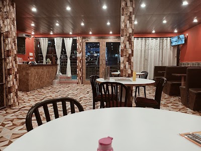 Vinayaka Restaurant & Cafe