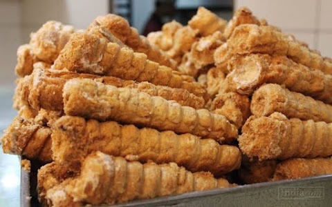Taj Bakery