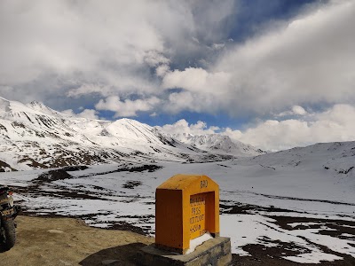 Baralacha La Pass Milestone