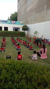 London Kids Preschool Shikohabad