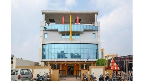 Hotel Raj Palace
