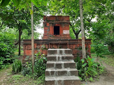 SirSenapati Shrimant Khanderao Dhabade Samadhi
