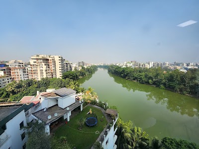 Baridhara Lakeside Rajuk Park