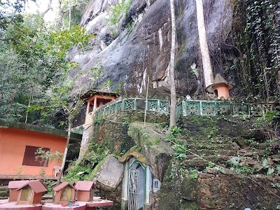 ගල්ලෙන ආරණ්‍ය සේනාසනය