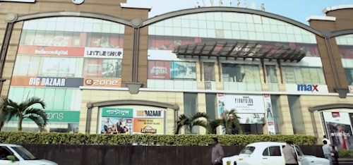 Avani Riverside Mall