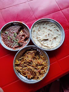 Hotal Priynka (ઢાબા)