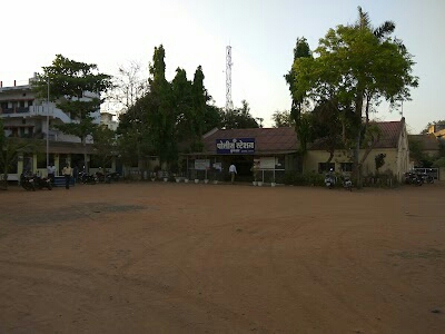 Tumsar Police Station