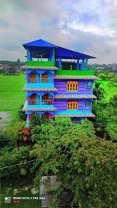 Mujahid Hussain' Homes