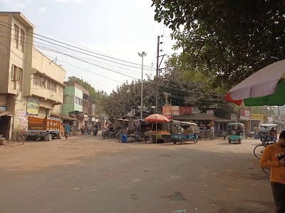 Netaji More Bus Stop, Suti, West Bengal