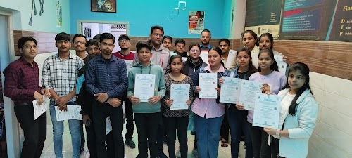 Rajeev Gandhi computer saksharta mission Firozabad