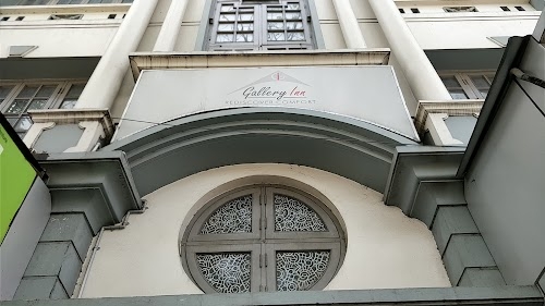 GALLERY INN