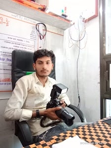 Maliyo ki Dhani Girdhardhora