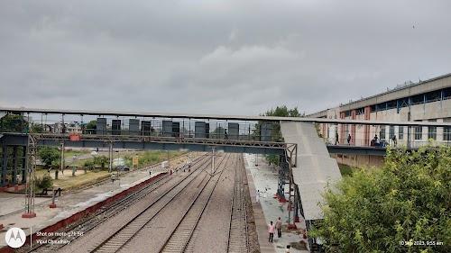 Badli Railway Station Parking - park+