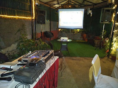 Arun Vihar, Sector 37