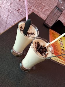 Shambhu's cafe