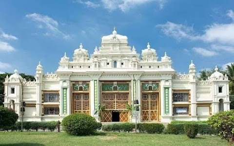 Jaganmohan Palace Art Gallery And Auditorium