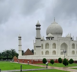 Replica Of Taj Mahal