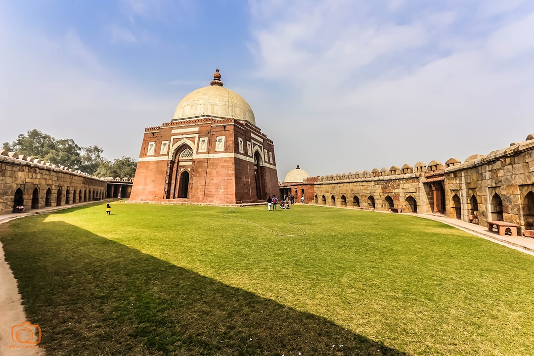 Tughlaqabad Fort, Tughlakabad