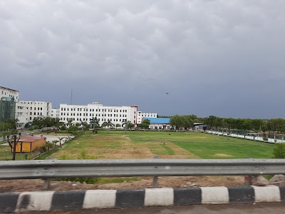 F H Medical College & Hospital