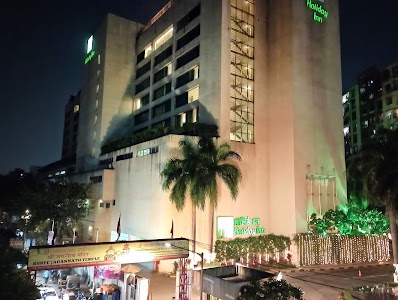 Holiday Inn