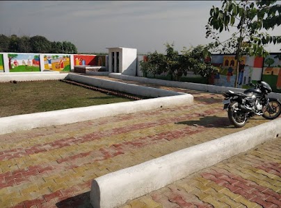Garhmalpur Saagdi Smart Primary School