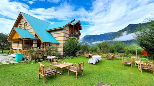 Harippur Cottages and Resort (Manali)