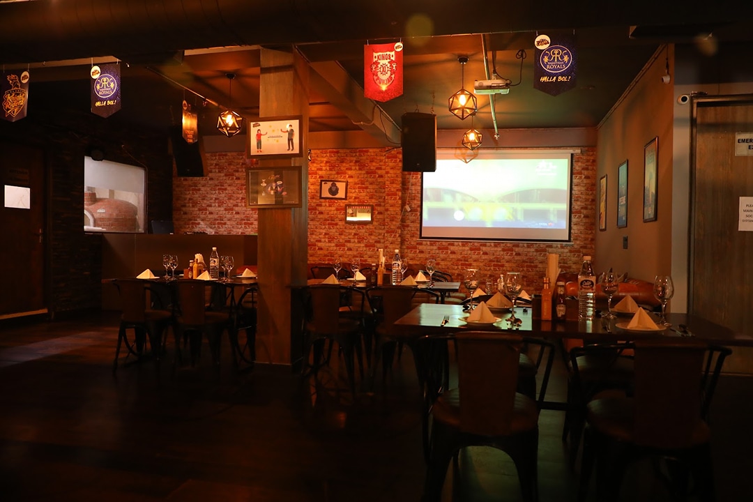 The Castle Microbrewery & Kitchen